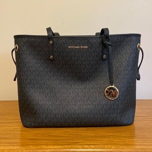 Michael Kors Jet Set Draw String Tote